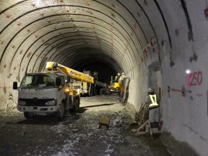 比和・新庄線（君田・布野区間）冠山トンネル工事　前田・大之木・宮田JV　工事に伴う工事測量